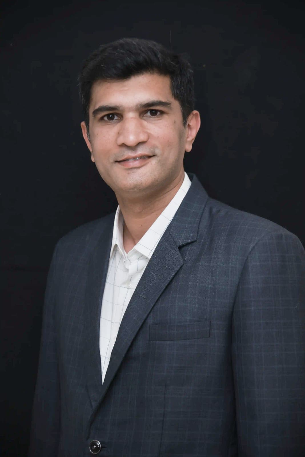 Dr. Rohan Jain